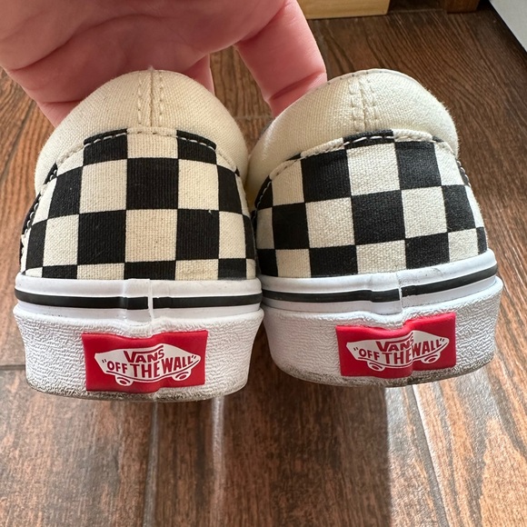Vans Slip-On Checkerboard Shoe - Picture 5 of 7